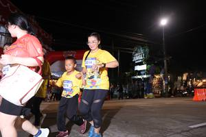 BIB: 415, 278, 3314
                            <button type="button" onclick="openModal(26262804)" class="btn btn-primary btn-sm float-right btn-popup" data-toggle="modal" data-target=".modal-high-quality">
                        <i class="fas fa-shopping-cart"></i> Add to Cart
                    </button>
                                            <button type="button" onclick="isThisMe(26262804, true)" class="btn btn-success btn-sm float-right btn-popup btn-isme hidden" data-toggle="tooltip" data-placement="bottom" title="นี่คือรูปของคุณใช่ไหม คลิกที่นี่เพื่อเอาเข้าอัลบั้ม">
                        <i class="fas fa-plus"></i> Add to album
                    </button>
                    <button type="button" onclick="isThisMe(26262804, false)" class="btn btn-warning btn-sm float-right btn-popup btn-isnotme hidden">
                        <i class="fas fa-ban"></i> Remove from album
                    </button>